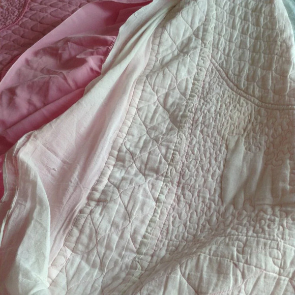 Vintage Bedspread Twin Size Pink Quilted Bedding - Picture 5 of 7